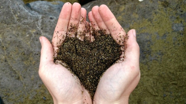 Heart In The Sand Hawaii